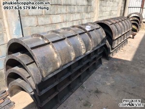 Cốp pha thép cột tròn